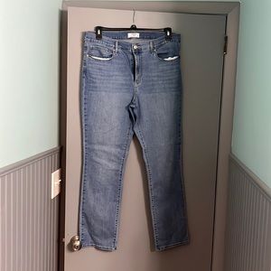 Size 16 Denizen from Levi’s High rise straight jeans.
